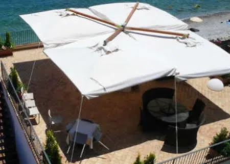 Il Cantone Del Faro 4* Джардіні-Наксос