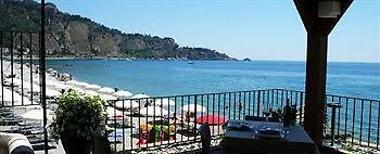 Affittacamere Il Cantone Del Faro Giardini Naxos