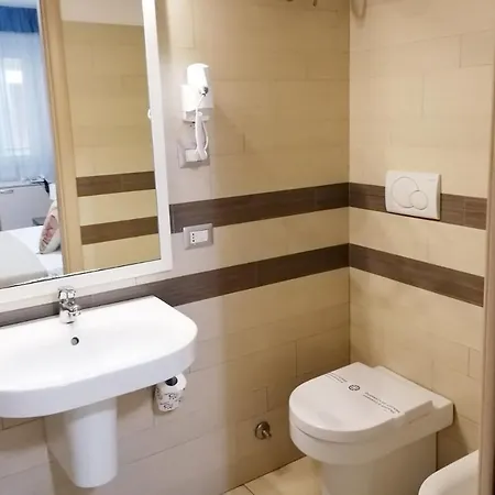 Guest house Il Cantone Del Faro 4*